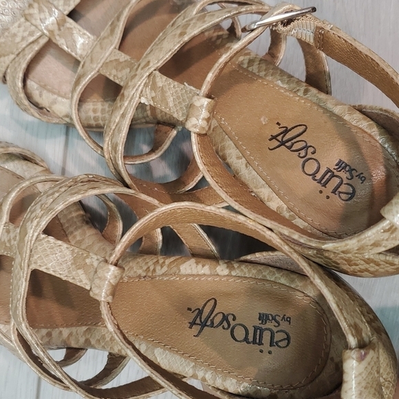 Euro By Sofft Womens Nanette Ankle Strap Heels Leather Comfort shoes sz 6M - Picture 12 of 13